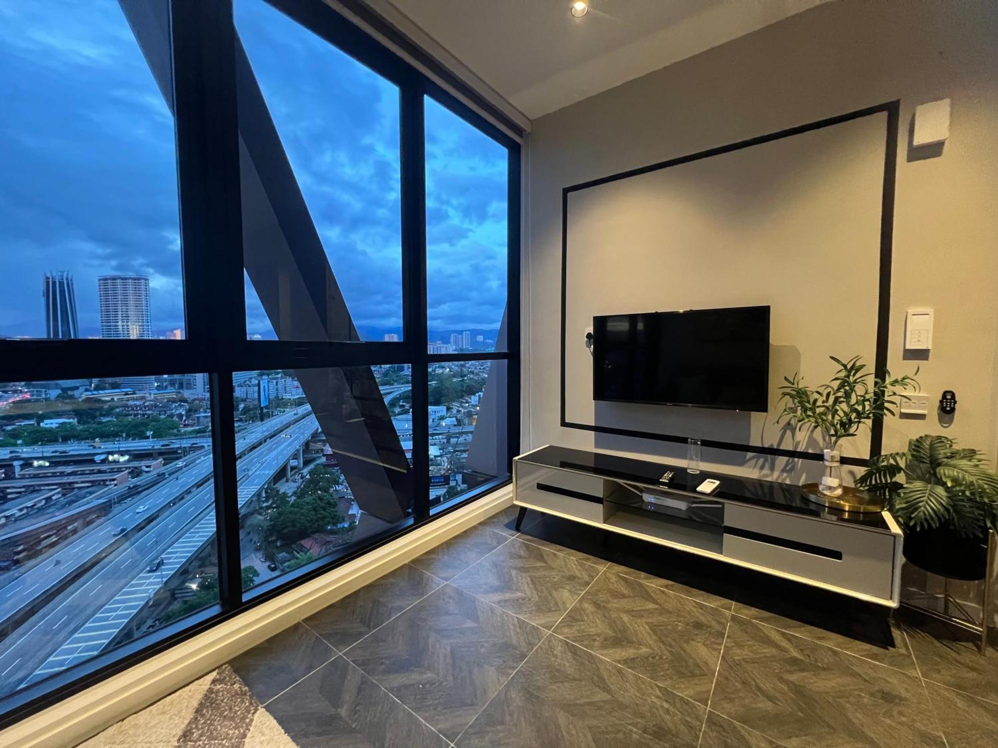 Scarletz Suites Kuala Lumpur By City Center Exterior photo